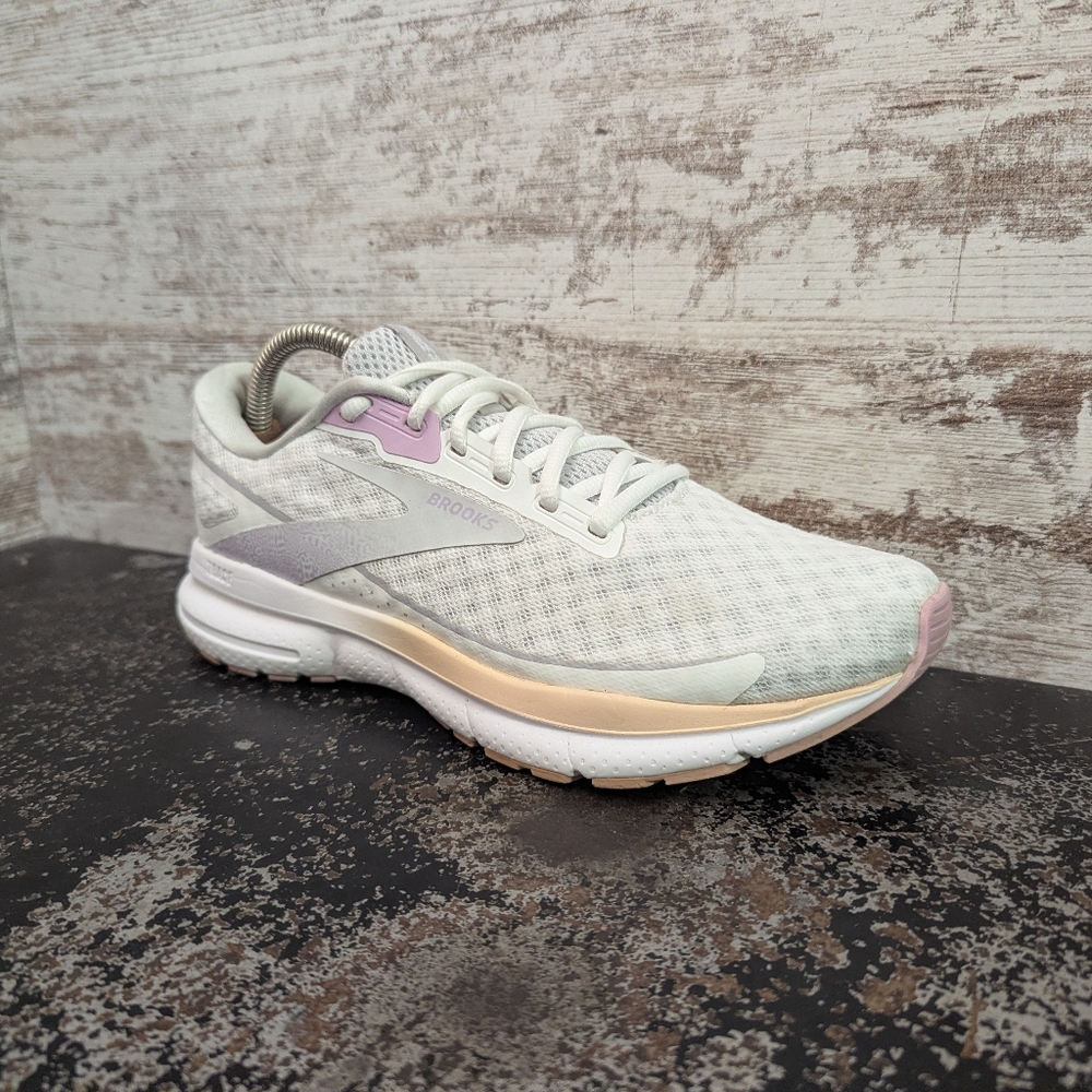 Womens Brooks Trace 3 Running Shoes Sz 8.5 Used - Picture 2 of 10
